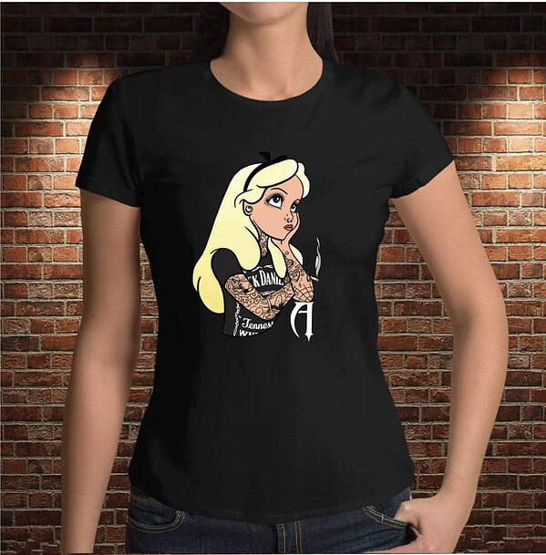 Camiseta Alicia Gótica - Imagen 8