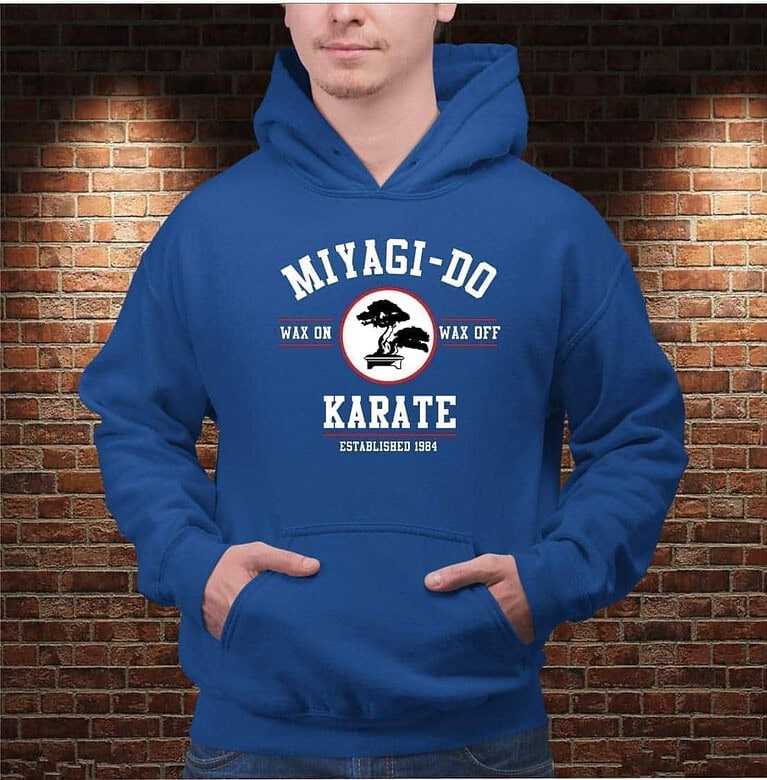 Sudadera Cobra 5.0 – Imagen de producto