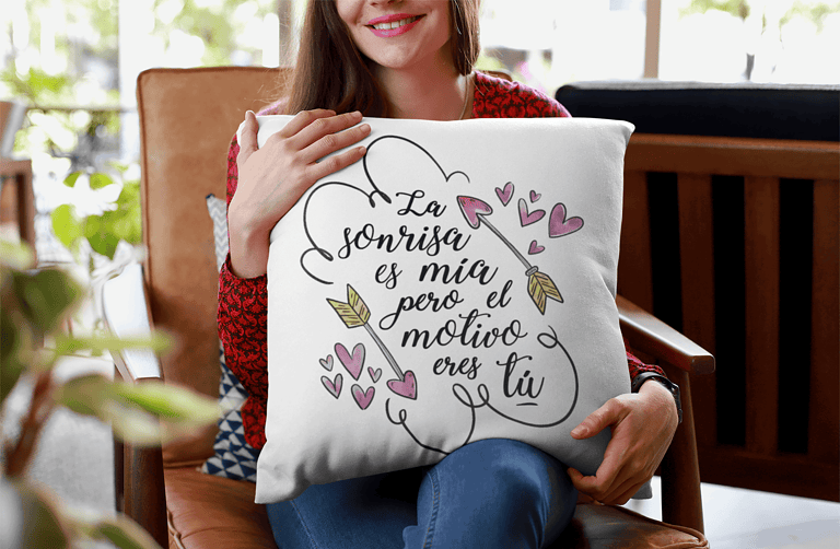Cojín La sonrisa es mía – Imagen de producto