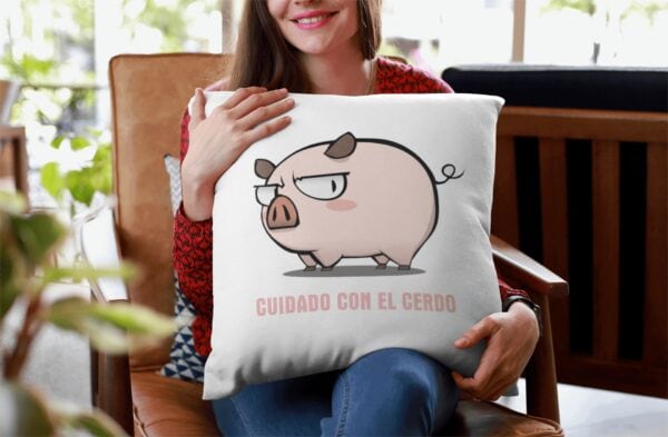 Cojín Cuidado con el Cerdo