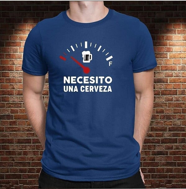 Camiseta Necesito una Cerveza - Imagen 7