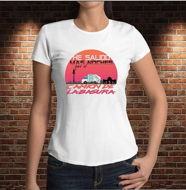 Camiseta He Salido más Noches que el Camión de la Basura - Imagen 5